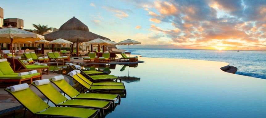 international infinity pool ocean