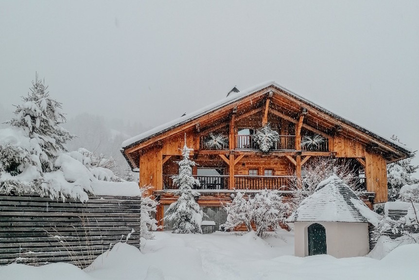 Alpaga in snow best chalets