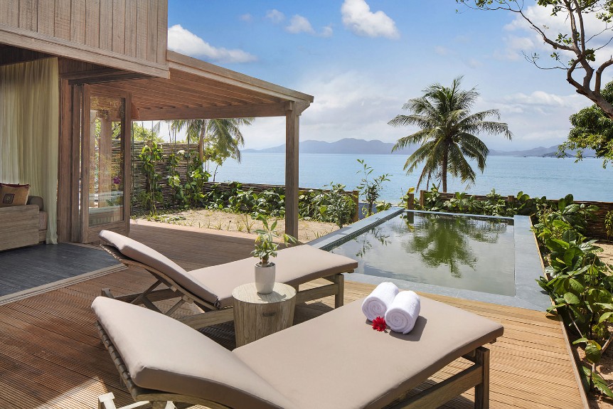 An Lâm Retreats Ninh Van Bay hotel room pool ocean view